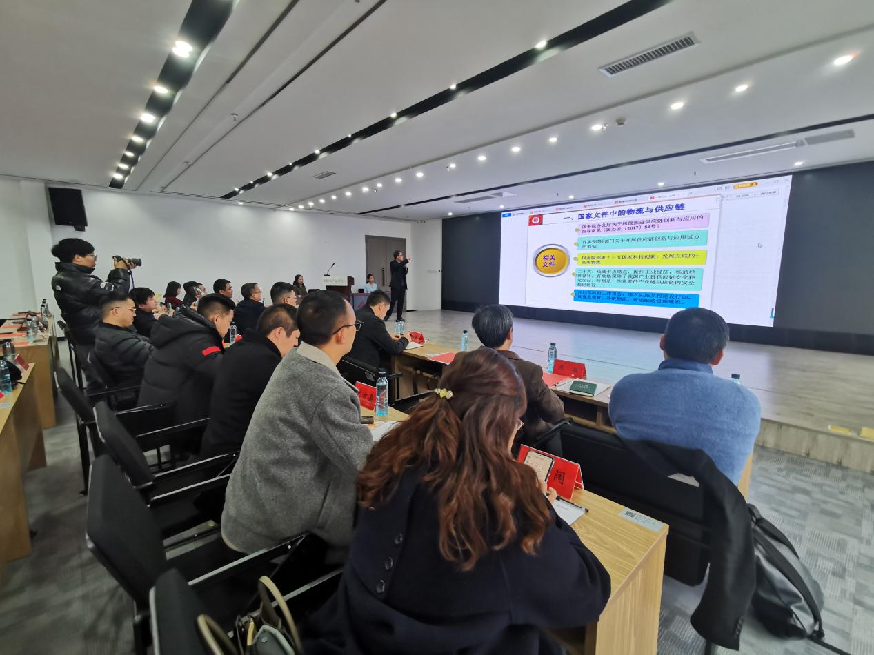 訪企拓崗 共話沙龍 貴陽(yáng)農(nóng)產(chǎn)品物流園與交通物流行業(yè)協(xié)會(huì)攜手推動(dòng)貴州教育發(fā)展